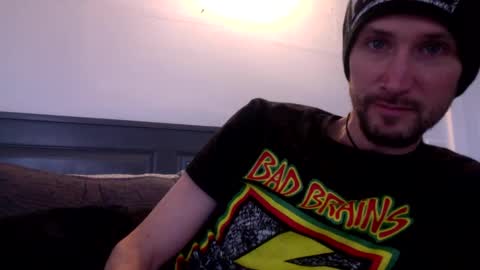 Snapshot of hippieviking69 chatting on January 30, 7:48 pm HA online show from January 30, 7:48 pm