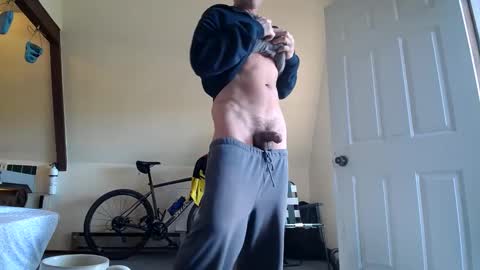 Snapshot of hippiezen chatting on September 15, 6:41 pm Hippie Jijm online show from September 15, 6:41 pm