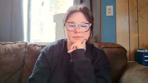 Bella online show from February 26, 2:46 pm