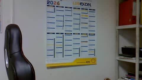 Snapshot of hippopotame17 chatting on January 10, 7:04 am hippo online show from January 10, 7:04 am