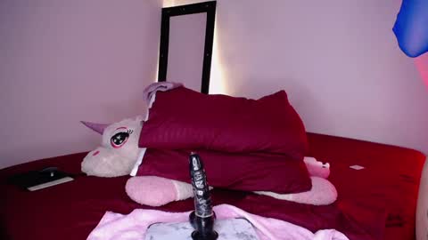 H A N N A H online show from January 26, 1:31 am