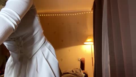 Snapshot of hirokosersen chatting on March 4, 5:30 pm I am Amy ntmu Lets hit 10 Thumbs Up together online show from March 4, 5:30 pm