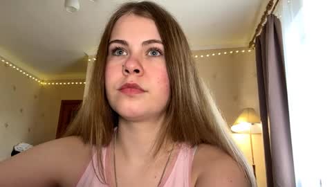 I am Amy ntmu Lets hit 10 Thumbs Up together online show from May 5, 11:18 am