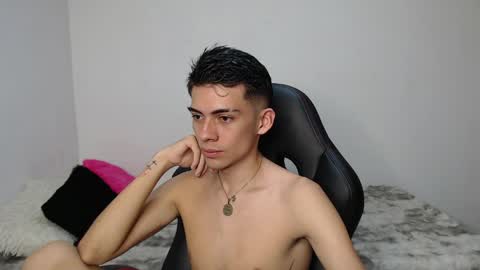 Hisokax online show from March 29, 3:39 am