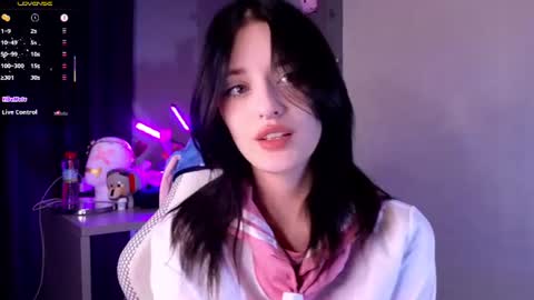 Ella online show from July 19, 3:21 am