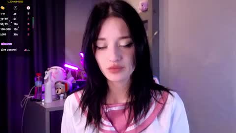 Ella online show from July 20, 3:43 am