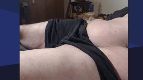 Snapshot of hobbypirat chatting on January 19, 8:19 pm hobbypirat online show from January 19, 8:19 pm