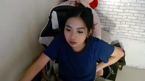 Lesley3 online show from February 27, 6:24 am