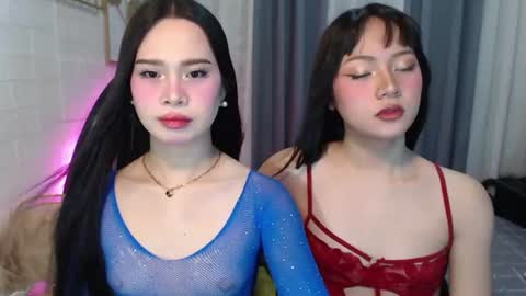 Snapshot of hoelymolly chatting on June 25, 7:29 pm hoelymolly online show from June 25, 7:29 pm