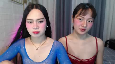 Snapshot of hoelymolly chatting on June 27, 7:52 pm hoelymolly online show from June 27, 7:52 pm
