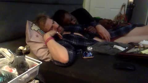 hoffman0189 online show from March 26, 9:37 am