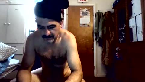 Snapshot of hoglegg99384194 chatting on November 7, 10:26 am hoglegg99384194 online show from November 7, 10:26 am