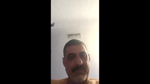 Snapshot of hoglegg99384194 chatting on April 23, 11:42 am hoglegg99384194 online show from April 23, 11:42 am