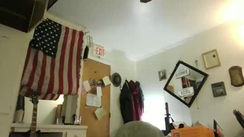 Snapshot of hoglegg99384194 chatting on May 16, 10:52 pm hoglegg99384194 online show from May 16, 10:52 pm