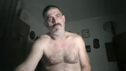 Snapshot of hoglegg99384194 chatting on June 5, 11:32 pm hoglegg99384194 online show from June 5, 11:32 pm