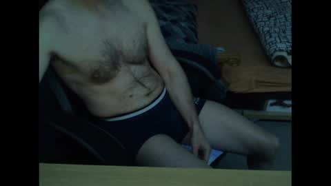 Snapshot of hoker7 chatting on April 25, 8:17 pm Jozef online show from April 25, 8:17 pm
