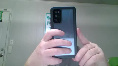 Snapshot of holden994 chatting on December 23, 10:53 am holden994 online show from December 23, 10:53 am