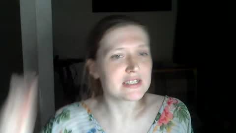 Snapshot of holistic_woman chatting on July 2, 5:41 pm holistic_woman online show from July 2, 5:41 pm