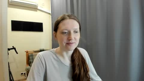 Snapshot of holistic_woman chatting on July 7, 3:05 pm holistic_woman online show from July 7, 3:05 pm