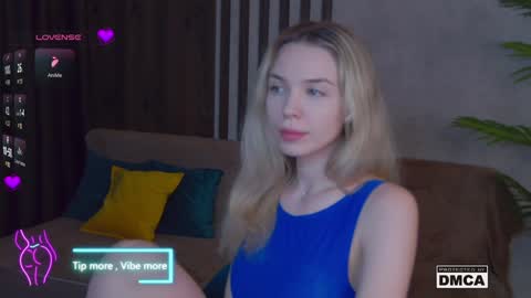 My social media links subscribe to support me  online show from January 28, 6:27 am