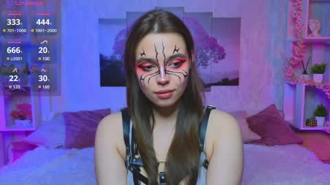 Lux online show from December 7, 5:09 pm