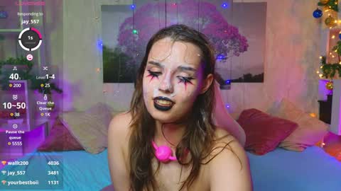 Lux online show from December 30, 11:06 pm