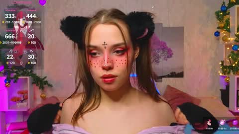 Lux online show from January 12, 5:33 pm