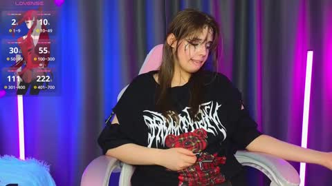 Lux online show from February 7, 11:13 pm