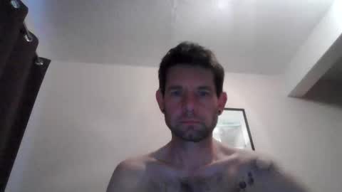 Snapshot of hollsboyo chatting on November 14, 8:13 am hollsboyo online show from November 14, 8:13 am