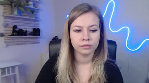 Holly online show from January 3, 6:44 am