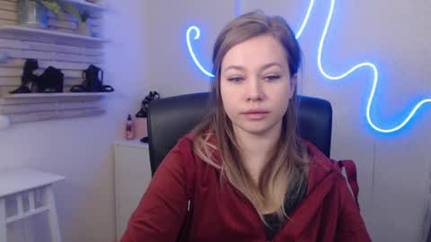 Holly online show from January 20, 4:32 am