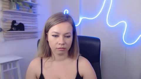 Holly online show from January 24, 7:41 am