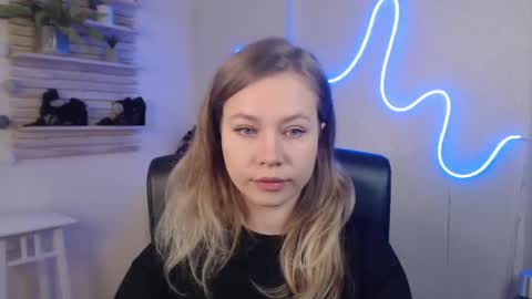 Holly online show from March 10, 12:29 am