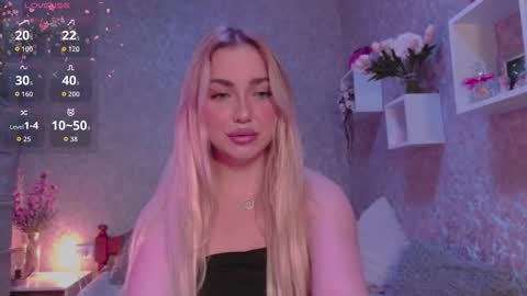 holly_molly8 online show from October 9, 5:44 pm