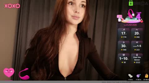 hollyextra online show from November 6, 10:10 pm