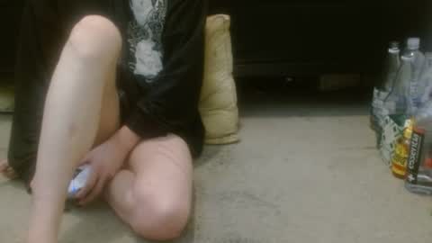 Holly Hawkes online show from September 18, 1:40 am