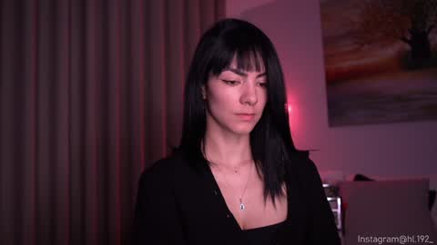 Holly Linder online show from January 29, 2:30 am