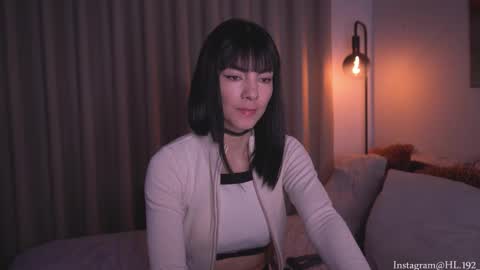 Holly Linder online show from February 15, 2:08 am