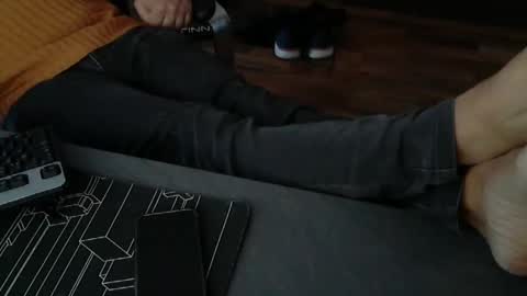 hollymollysucker online show from December 3, 12:58 pm