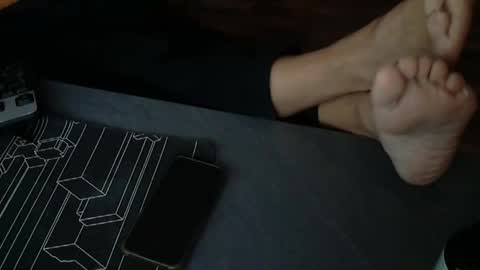 hollymollysucker online show from December 22, 4:04 pm