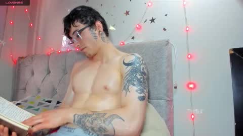 Snapshot of hollypurple chatting on February 1, 6:50 pm Hades and Persefone online show from February 1, 6:50 pm