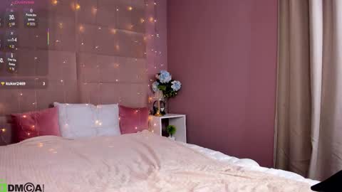 Holly online show from October 27, 7:45 am