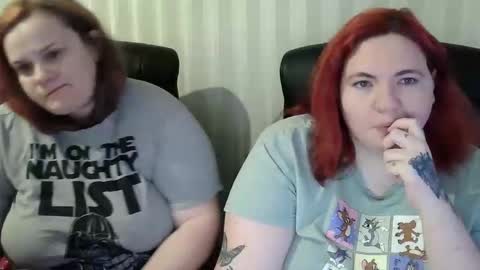 HollyXEva online show from January 16, 7:51 pm