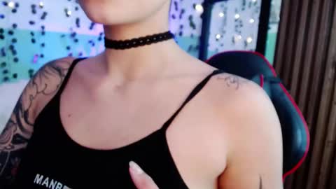 holly online show from December 26, 11:57 pm