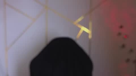 holly online show from November 14, 3:05 am