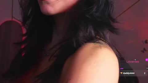 holly online show from November 28, 9:28 pm