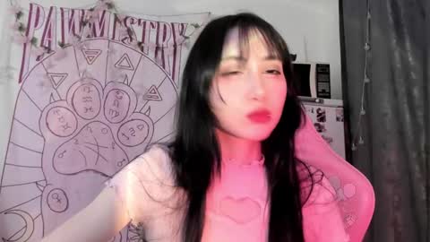 Snapshot of holy420loly chatting on February 3, 6:46 pm Ho Lee Sheet online show from February 3, 6:46 pm