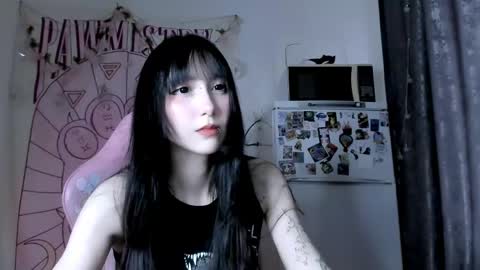 Snapshot of holy420loly chatting on May 15, 3:52 pm Ho Lee Sheet online show from May 15, 3:52 pm