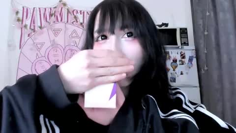 Snapshot of holy420loly chatting on May 24, 2:44 pm Ho Lee Sheet online show from May 24, 2:44 pm