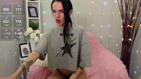 Holy girl online show from February 4, 1:34 am